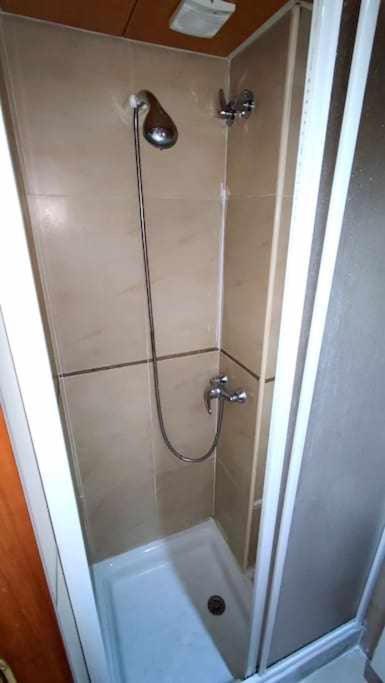 Luxe Haven In Granada Apartment Luaran gambar