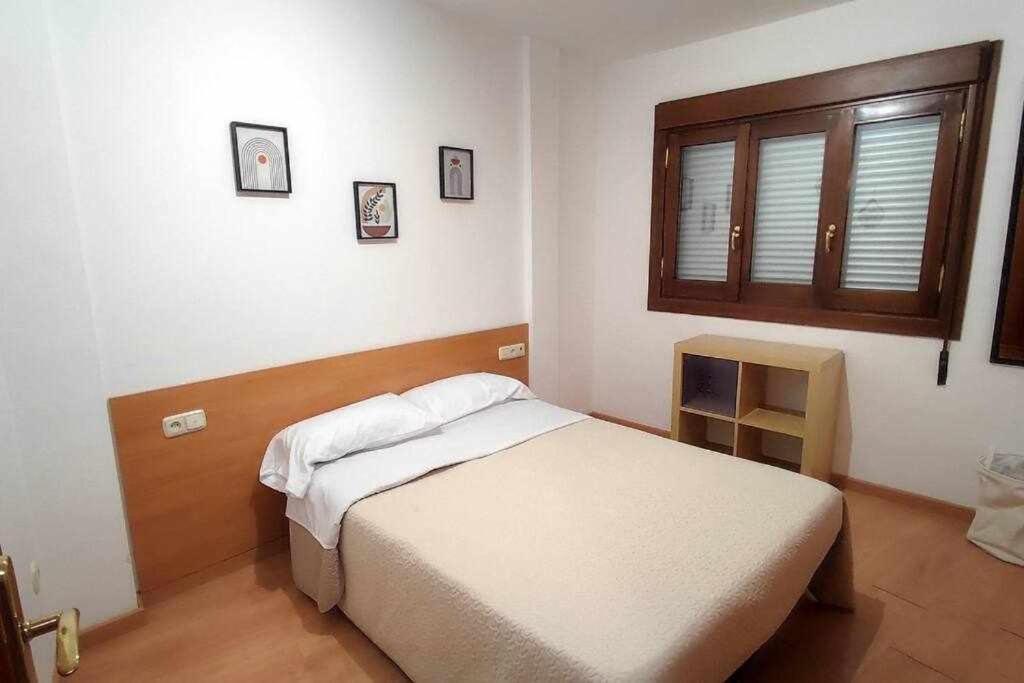 Luxe Haven In Granada Apartment Luaran gambar