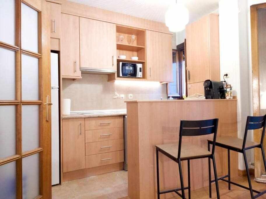 Luxe Haven In Granada Apartment Luaran gambar